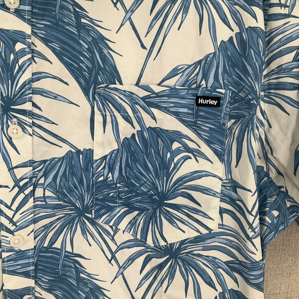 Hurley Button Down Shirt‎ Mens XXL Blue White Cotton Tropical Palm Leaf Coastal - Picture 3 of 10